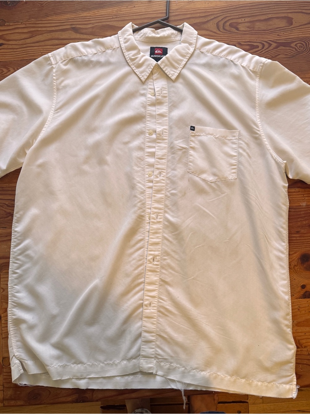 Quiksilver White Cotton-Blend Button Down Collared Shirt with Short Sleeves XL